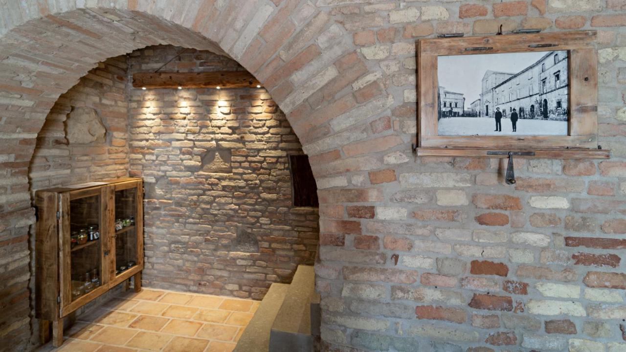 Il Castello Affittacamere Montecosaro  Exterior foto